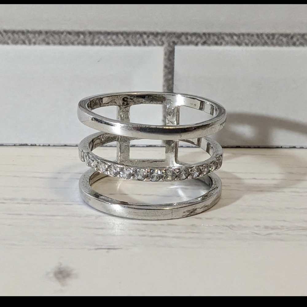 Sterling Silver Triple Ring pave center Set - Silver